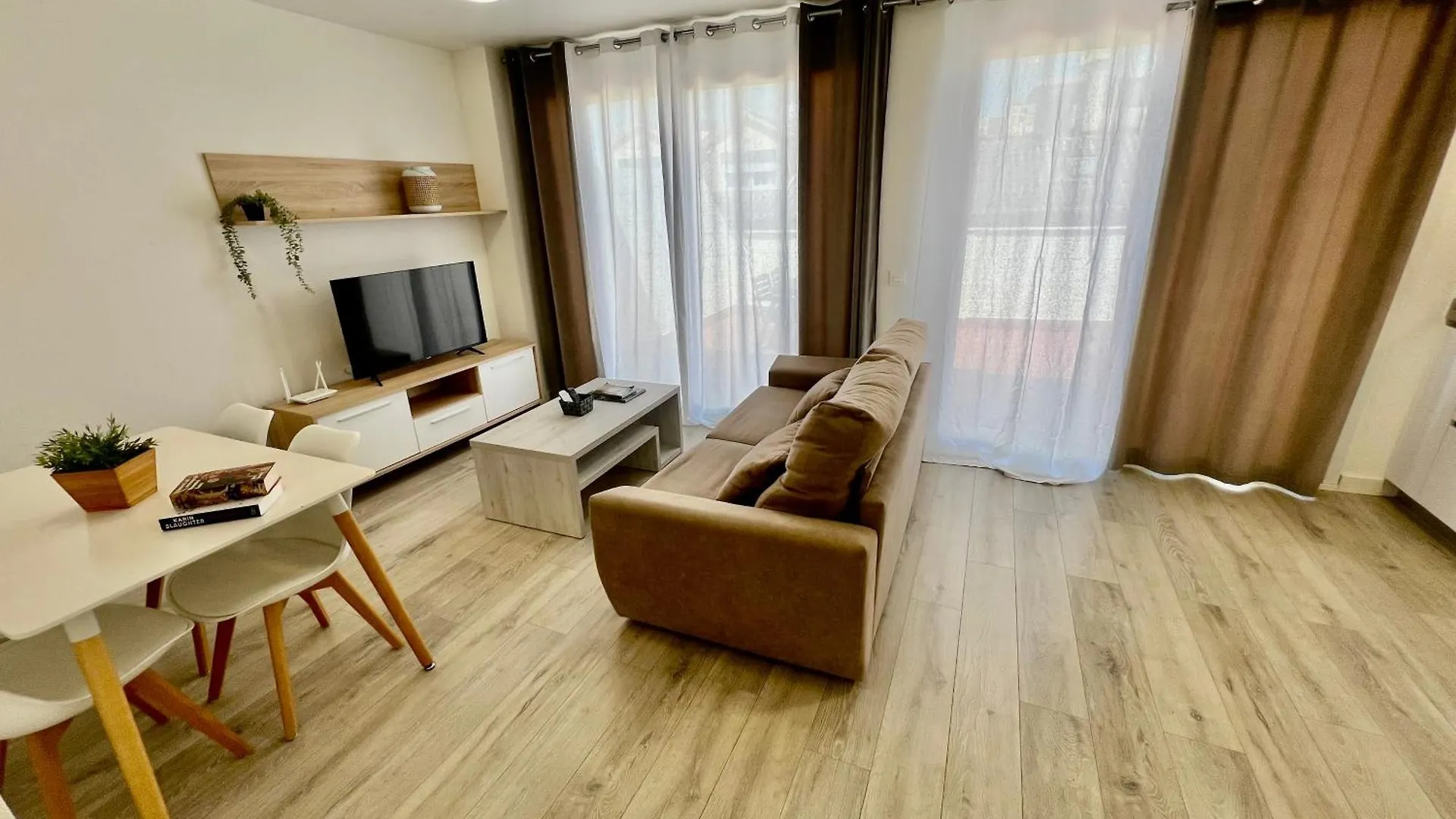 Apartamentos Rincon Del Mar Torre Del Mar 0*,  Spanien