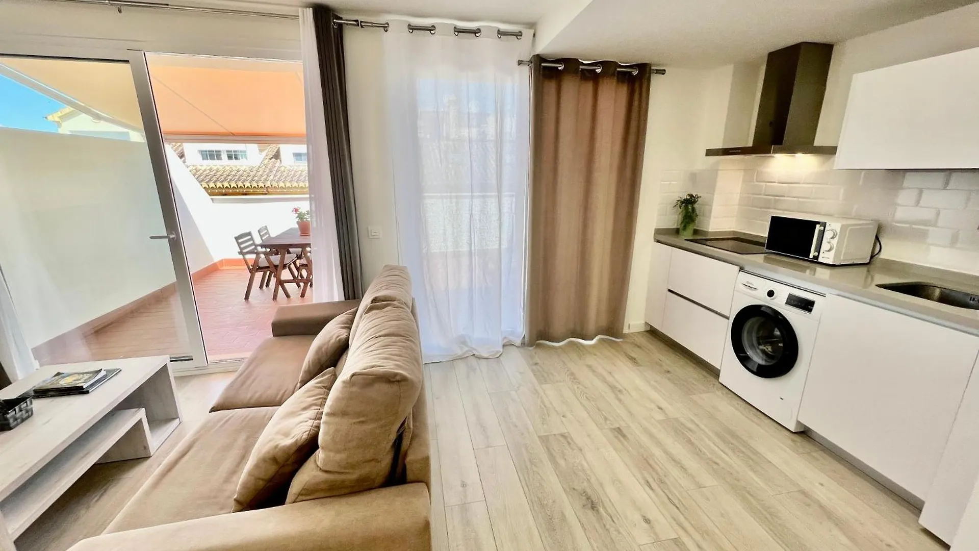 Apartamentos Rincon Del Mar Torre Del Mar