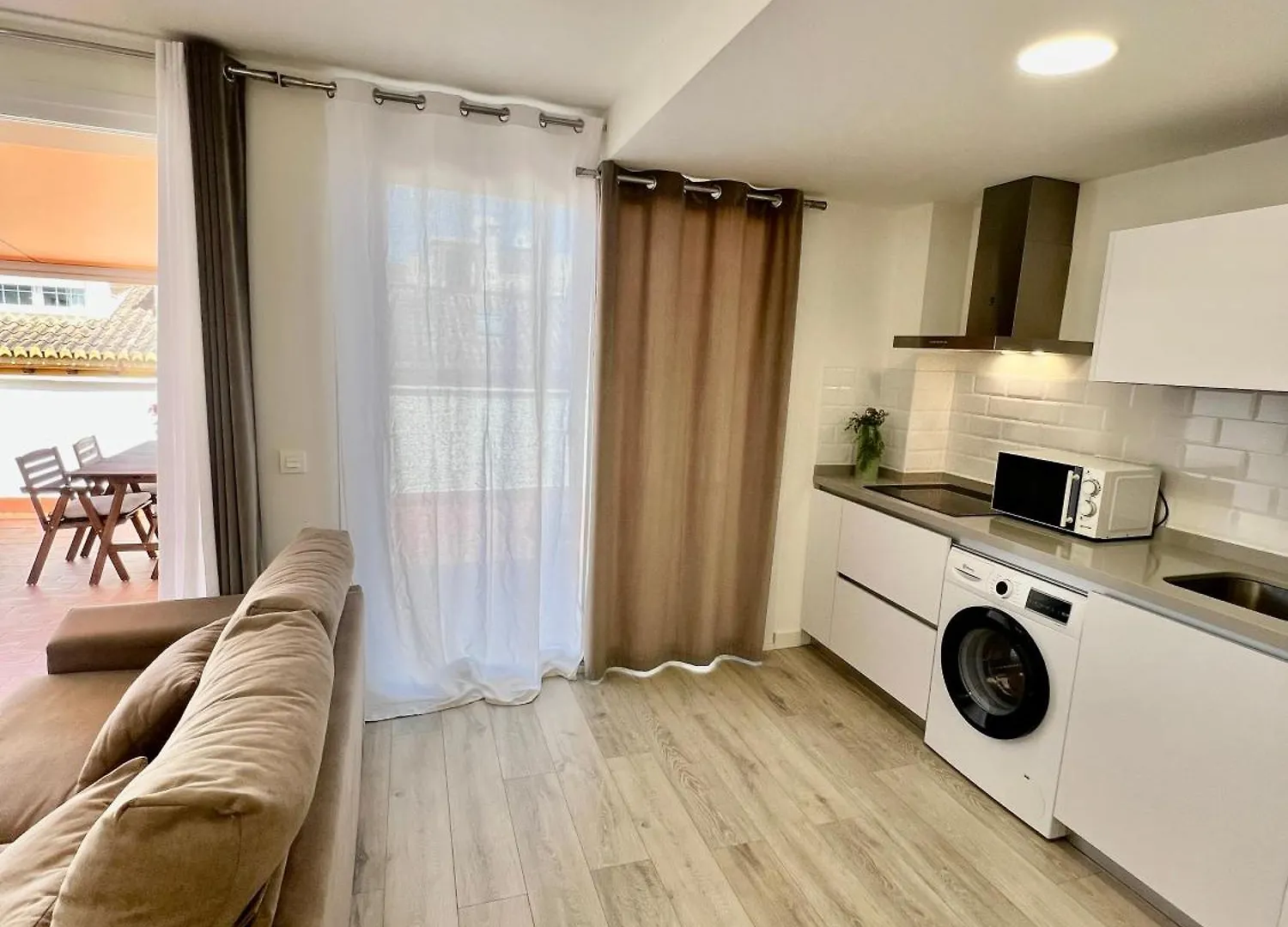 Apartamentos Rincon Del Mar Torre Del Mar Spain